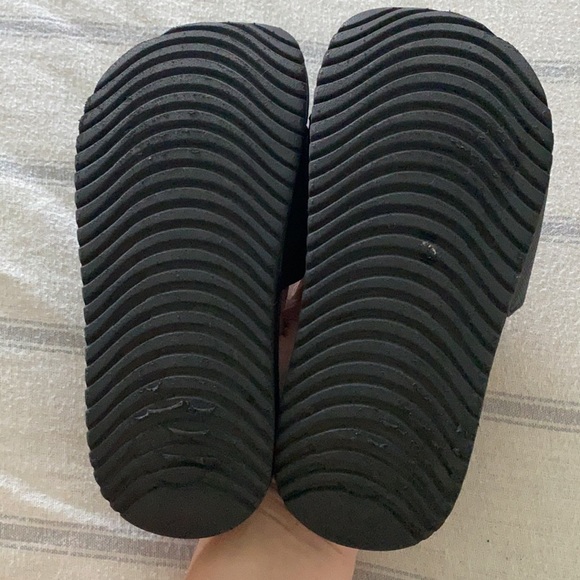 Nike slides. Size 12C - Picture 5 of 6